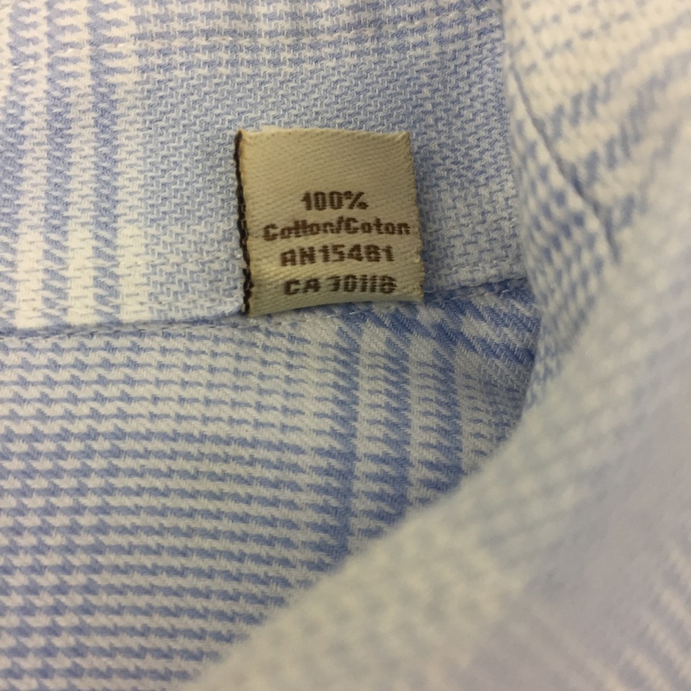 Tommy Bahama Long Sleeve Shirt.   R31 - Picture 3 of 8